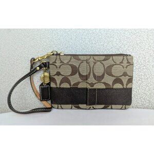 Y2K Coach Signature Stripe Wristlet Wallet Khaki Mahogany Brown G06M-40028